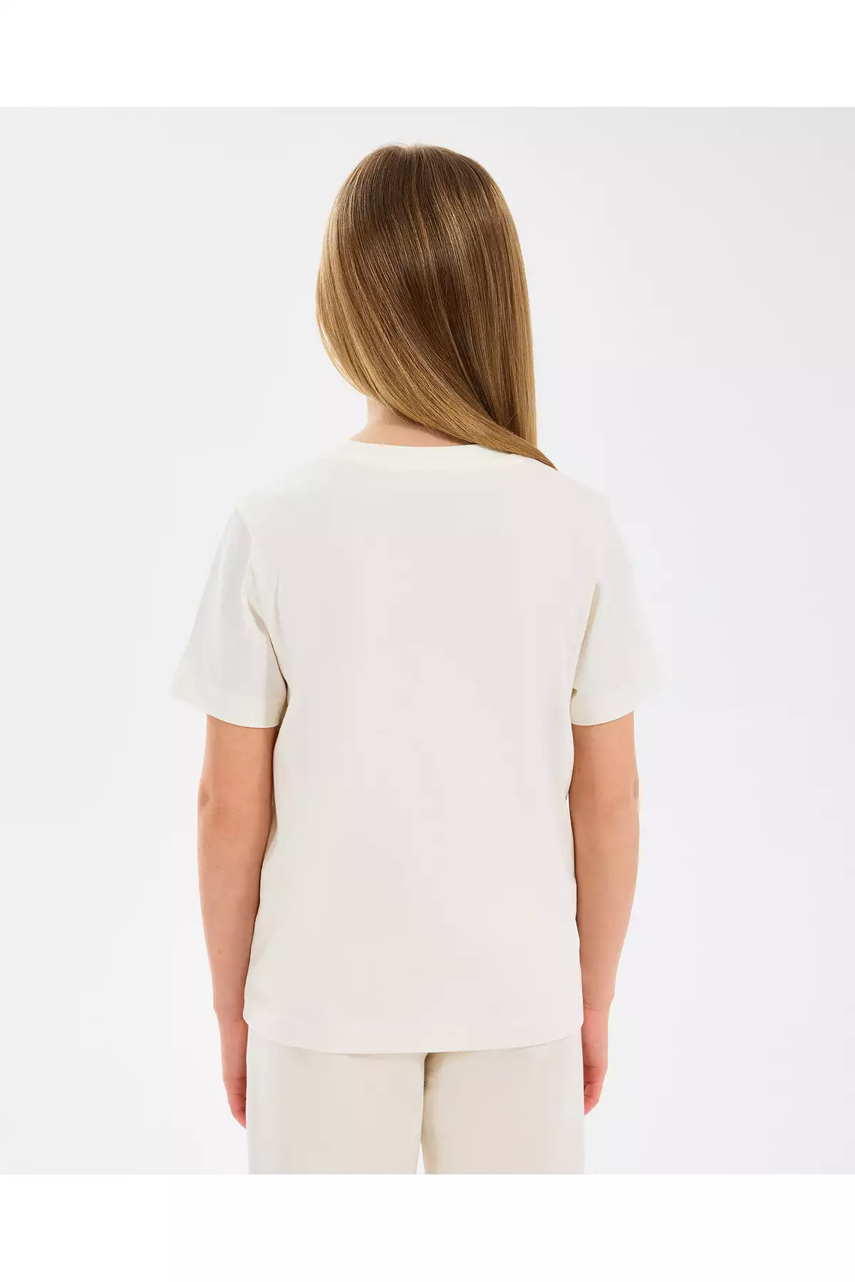 تیشرت گرافیکی بزرگ دخترانه رنگ کرم Off White مدل Sk2510122-102 برند Skechers - 928427859