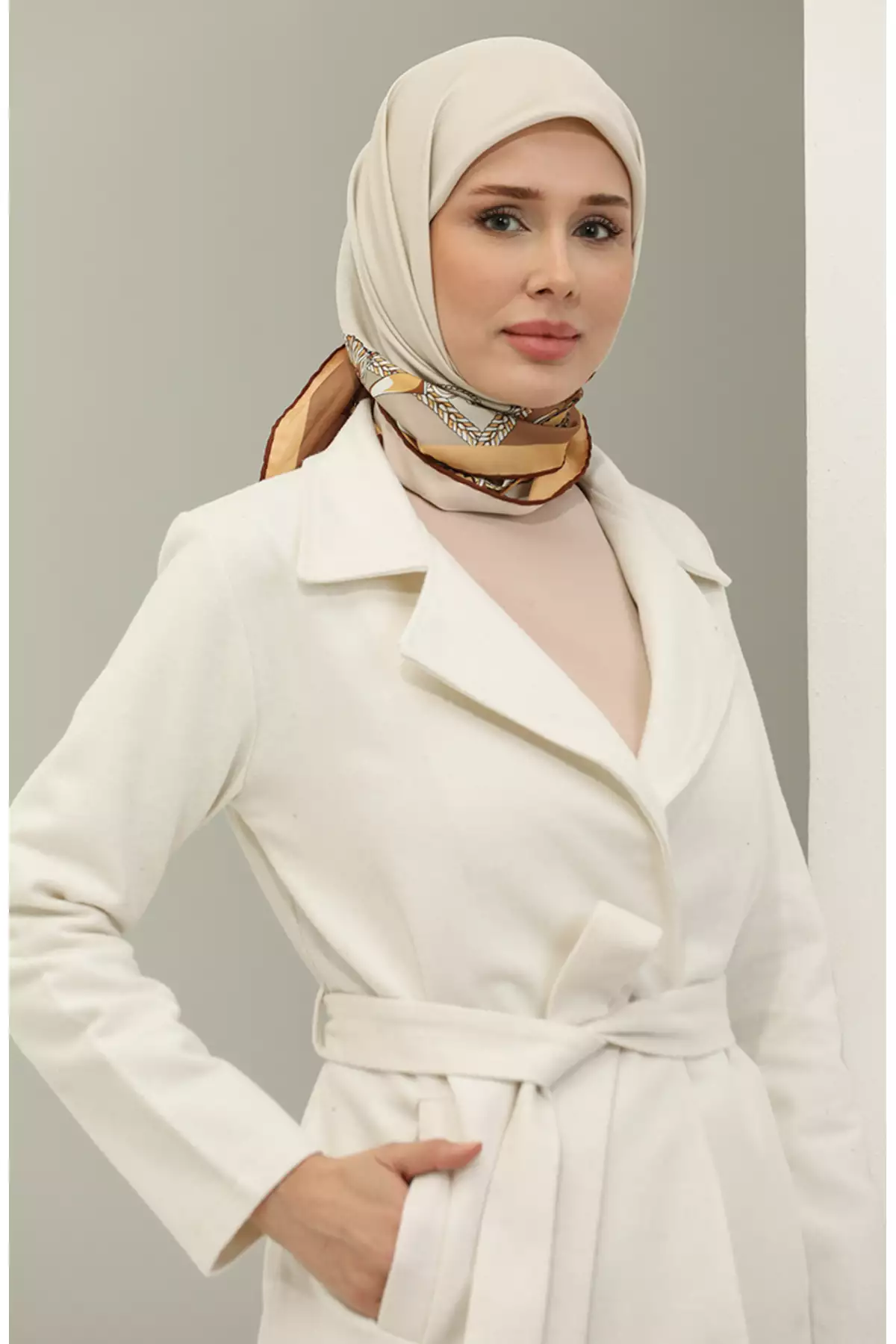کاپشن کلاهدار کراواتی 5503-03 کرم برند sefamerve - 833440792