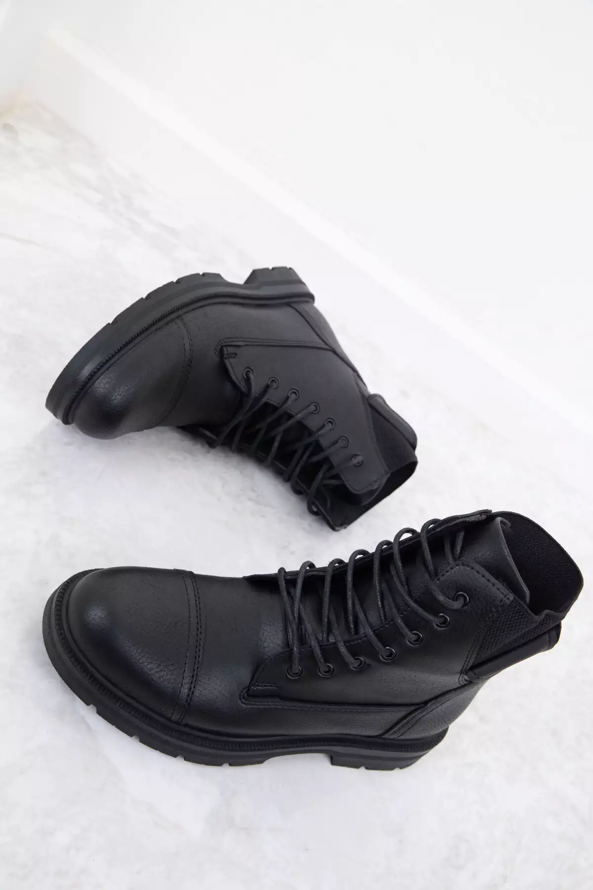 کفش بوت و بوتی مردانه مشکی 20149 برند SOHO - 883821780