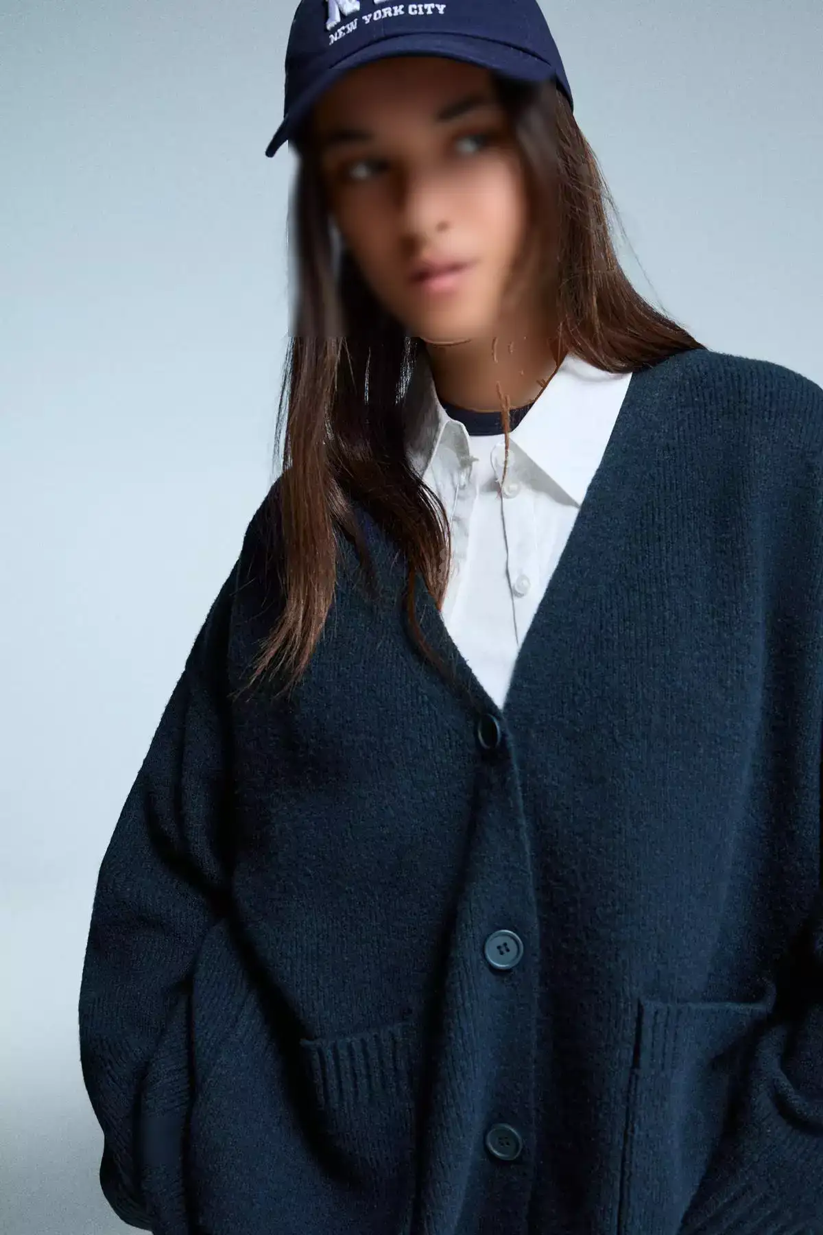 ژاکت با دکمه V یقه دار برند Bershka - 984750504