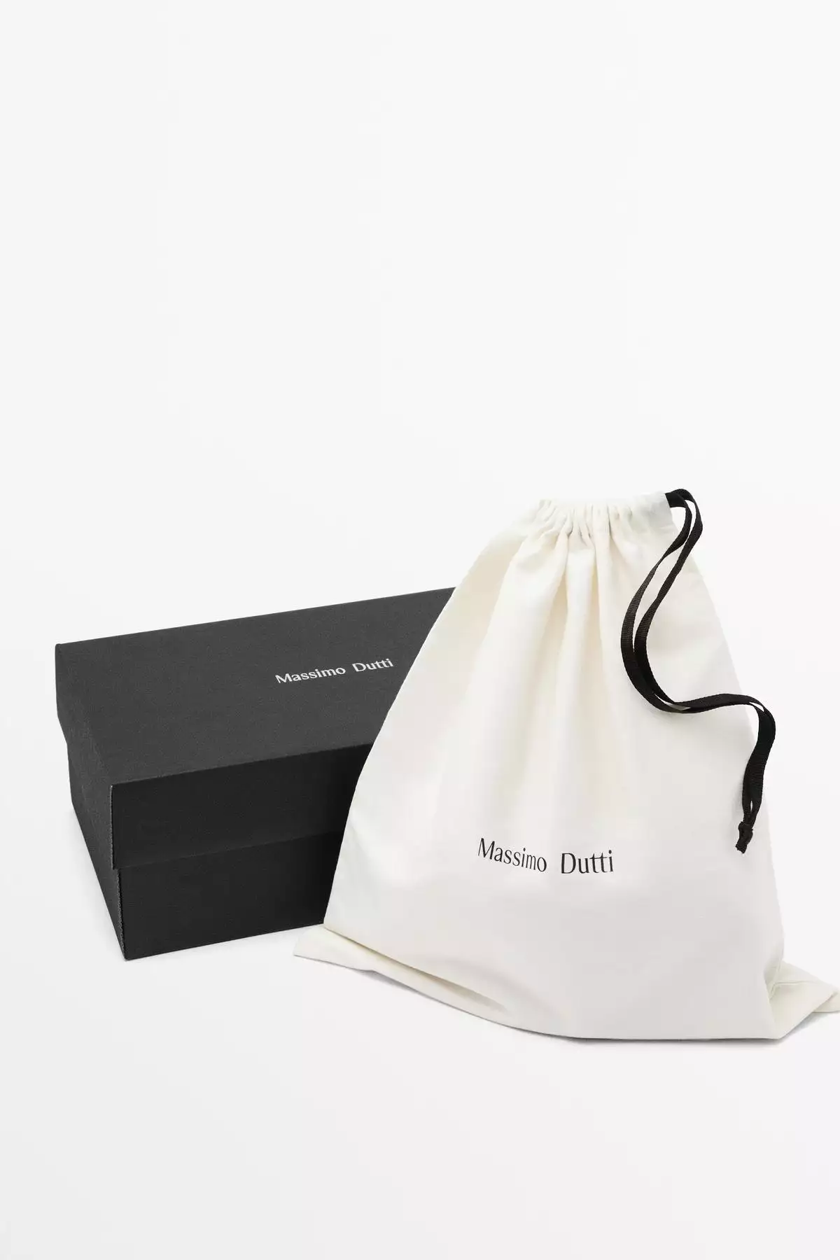 چکمه چلسی از چرم سوئدی ضخیم و روغنی برند Massimo Dutti - 1016421088