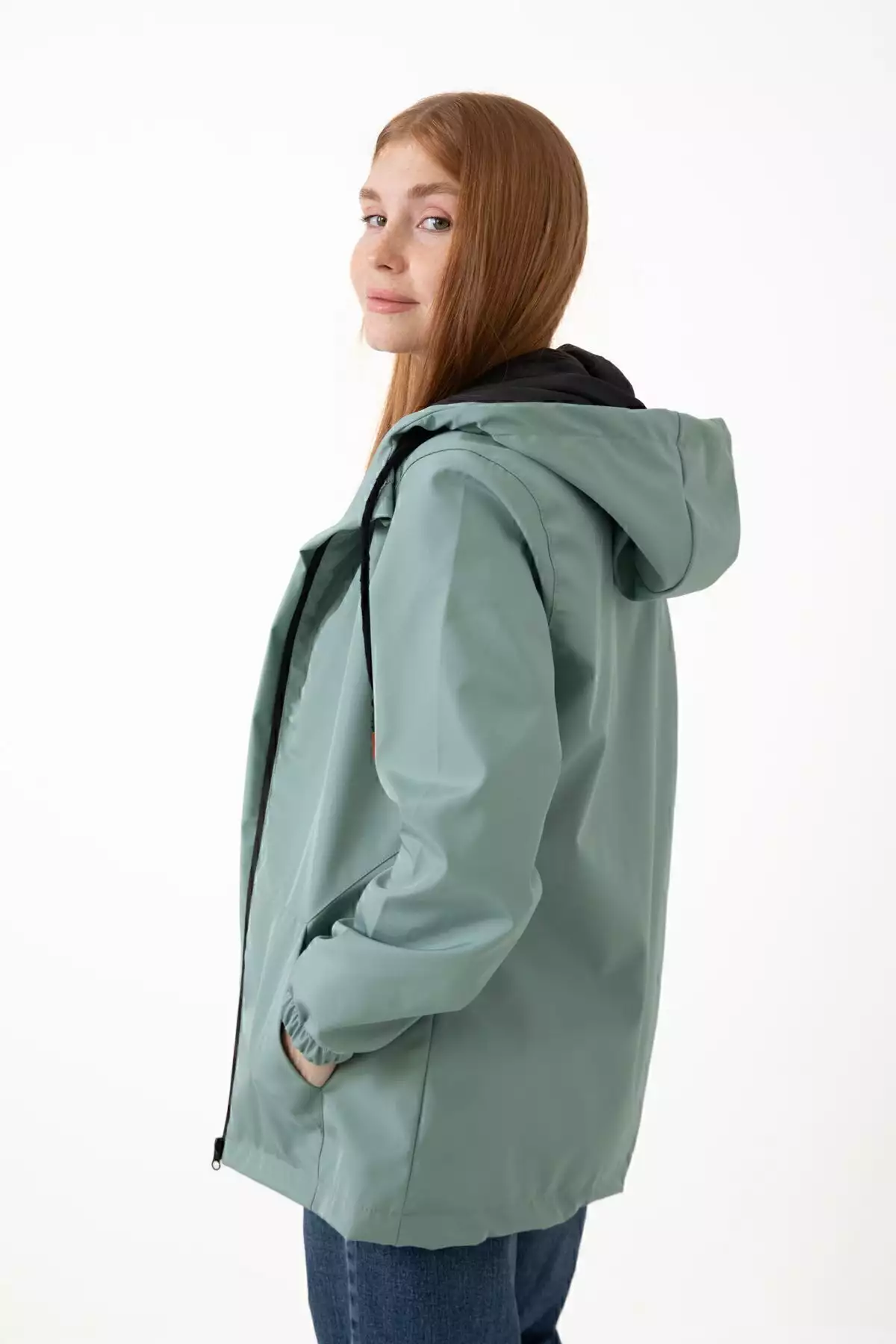 بارانی زنانه سبز مِنتی با داخل آستر، ضد آب و مقاوم در برابر باد، کُلاهدار و دارای جیب برند freemen - 921546655