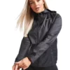 کلاهخود ضروری دویدن در رنگ مشکی - زنانه، کاپشن ورزشی-بارانی Cu3217-010 برند Nike - 898584472