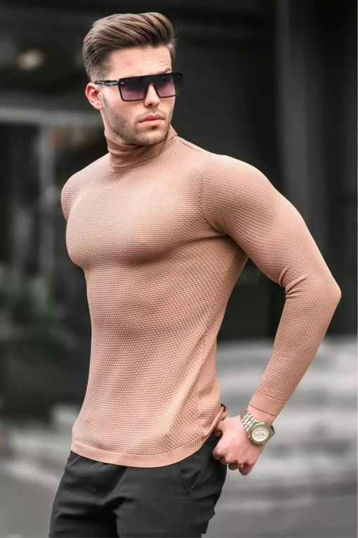 بلوز بافت مردانه یقه گرد رنگ شتری 6306 برند Madmext - 639972031