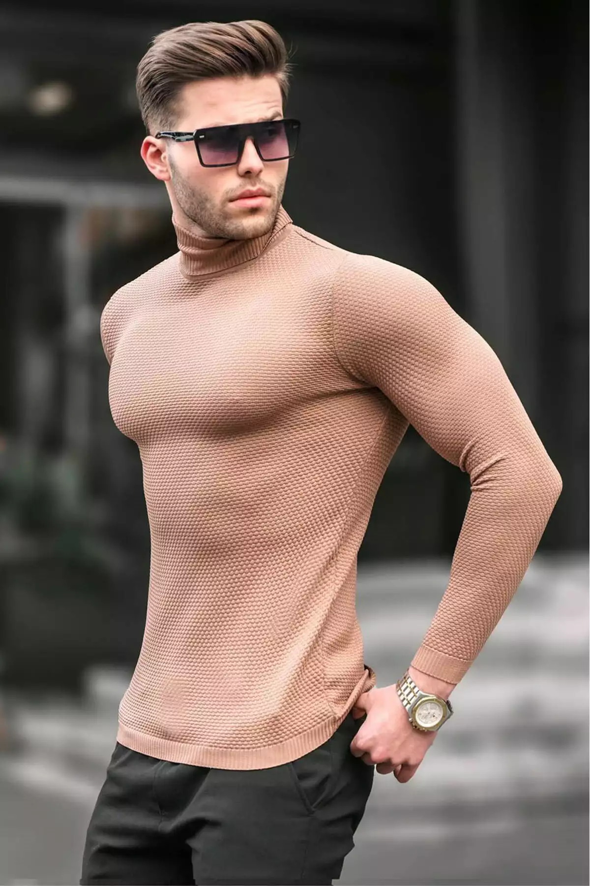بلوز بافت مردانه یقه گرد رنگ شتری 6306 برند Madmext - 639972031