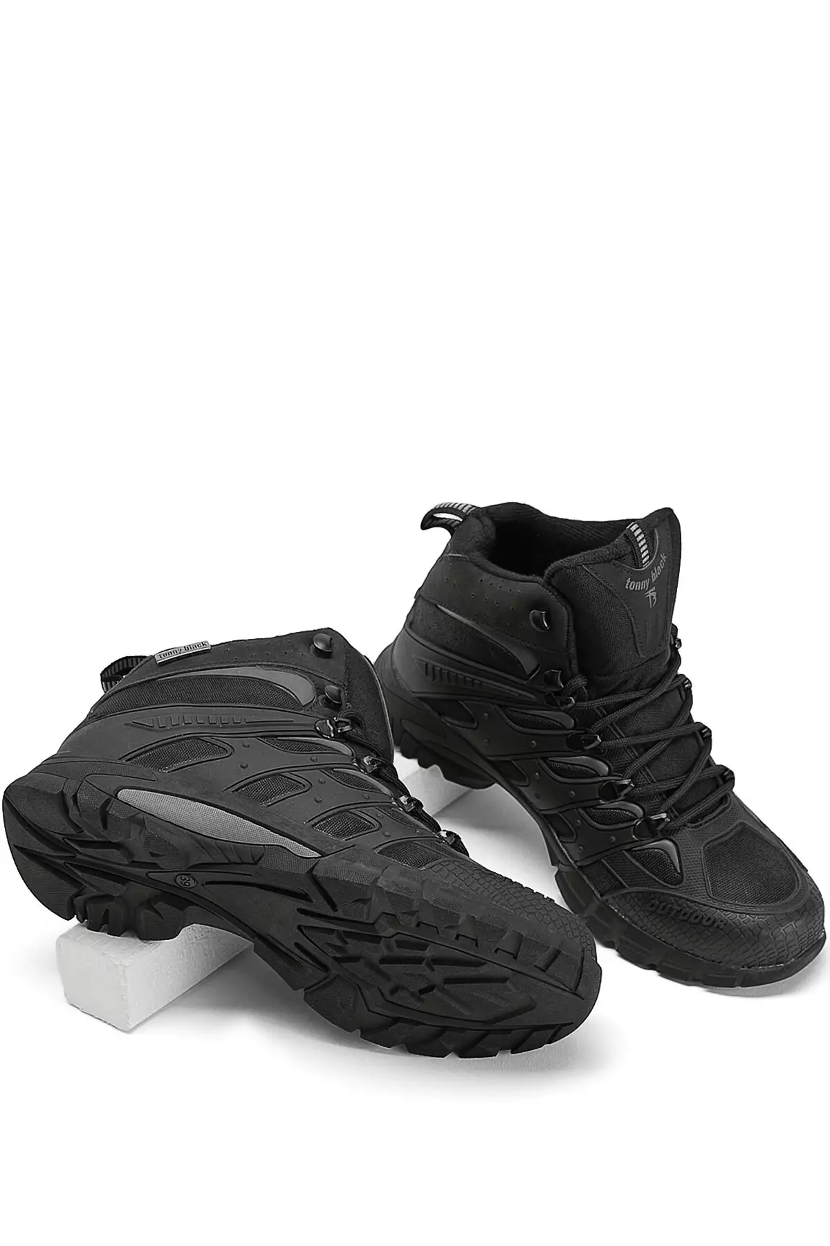 کفش چرم unisex مشکی و خاکستری با طراحی راحت و خاصیت ضد آب برند Tonny Black - 778865822