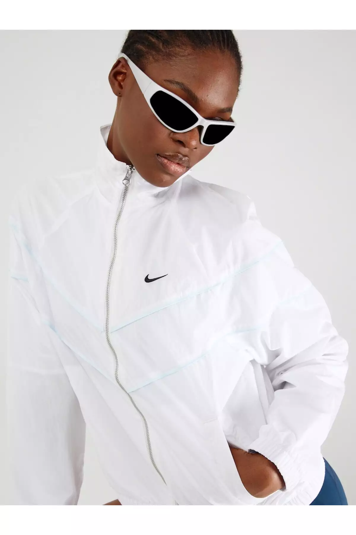 بارانی/ژاکت زنانه وینرانر شل با پوشش UV و زیپ کامل در رنگ سفید برند Nike - 924728921
