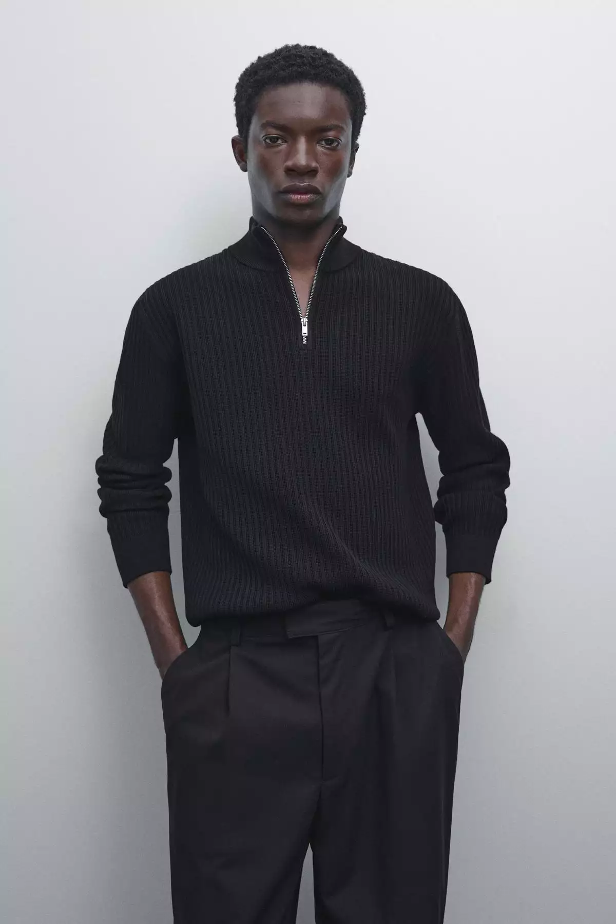 کلاه گردنی بافتنی دیپ یقه برند Massimo Dutti - 970707910