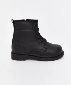 چکمه بچگانه مردانه با ظاهر چرم مشکی برند LC Waikiki - 982330940