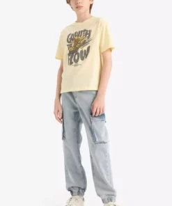 تیشرت آستین کوتاه یقه گرد با طرح چاپی برای پسران مدل E6312A825HS برند Defacto - 929272030