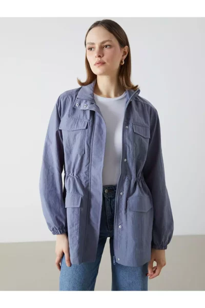 بارانی کلاسیک زنانه LCWAIKIKI با یقه ایستاده برند LC Waikiki - 967634104