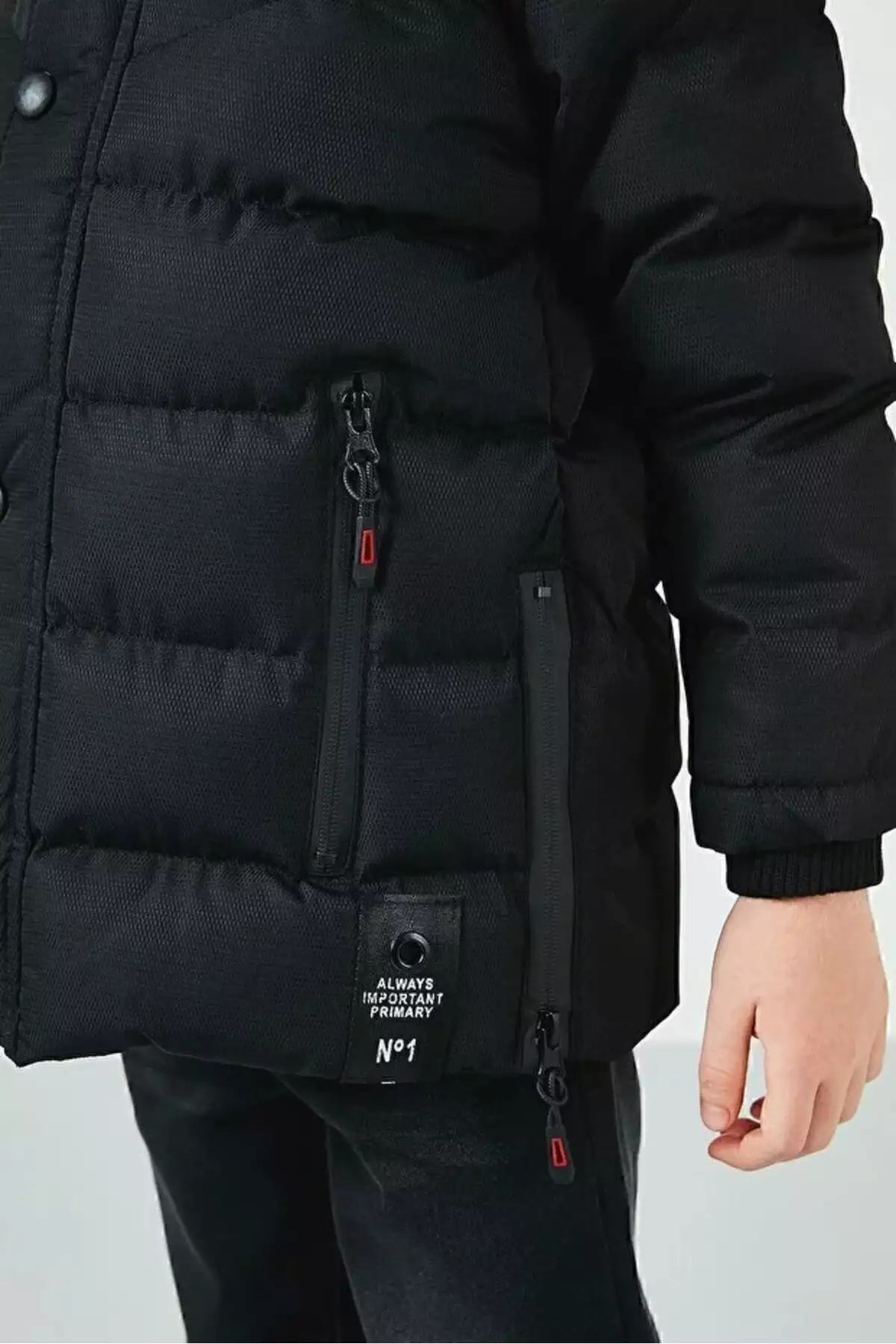 کاپشن پسرانه با کلاهی قابل جدا شدن و آستر پشمی خزدار برند FREE ARSLAN COLLECTİON - 992298832