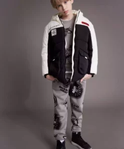 کاپشن پسرانه ضدآب با کلاه و زیپ و جیب، با آستری پولاری C9036A824WN برند Defacto - 879220979