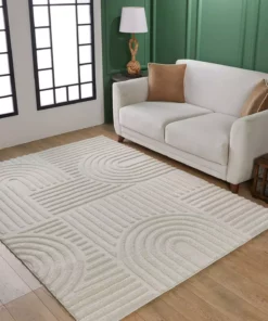 فرش کودکانه و اتاق نشیمن کوئینسی با طراحی نرم و پشمالو در رنگ کرم برند venucci home & living - 288488210