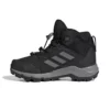 کفش بوت کوهنوردی Terrex Mid Gtx K برای جوانان مدل IF7522 رنگ سیاه برند adidas - 987933792