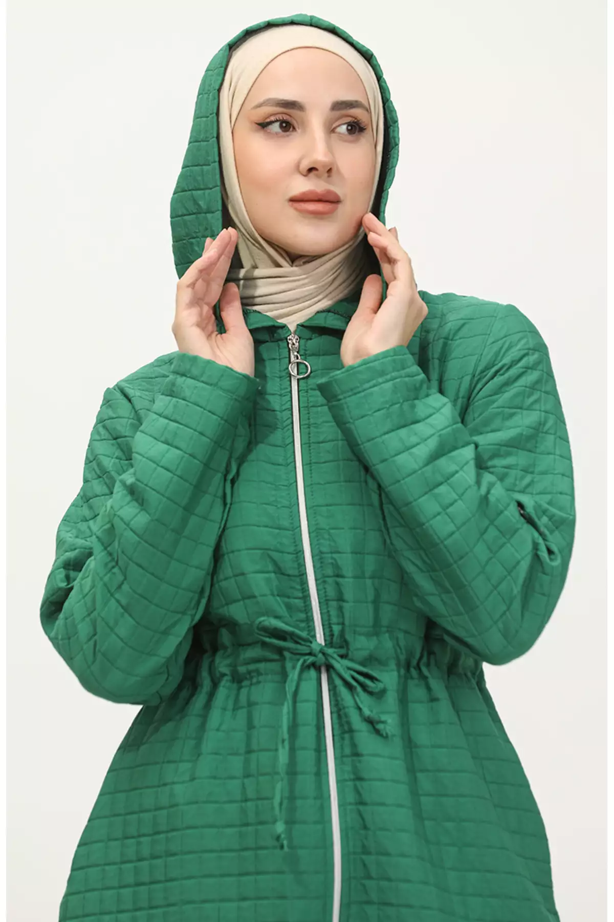 کاپشن کلاهدار با کمر کشی 0314-02 سبز برند sefamerve - 833446107