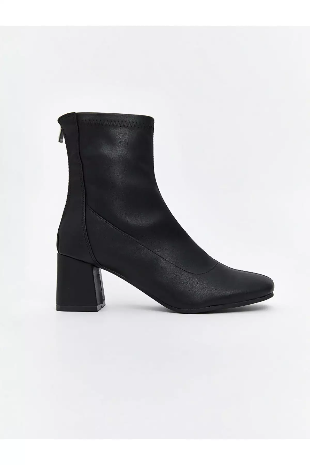 از فروشگاه UZG استایل خود را بسازید | بوت زنانه با ظاهر چرمی برند LC Waikiki - 1032335032