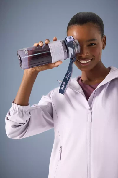 ژاکت نازک بارانی فیت با خاصیت ضد آب و کلاهی قابل تنظیم، زیپ‌دار و جیبی، مدل C4952ax24wn برند Defacto - 860582167