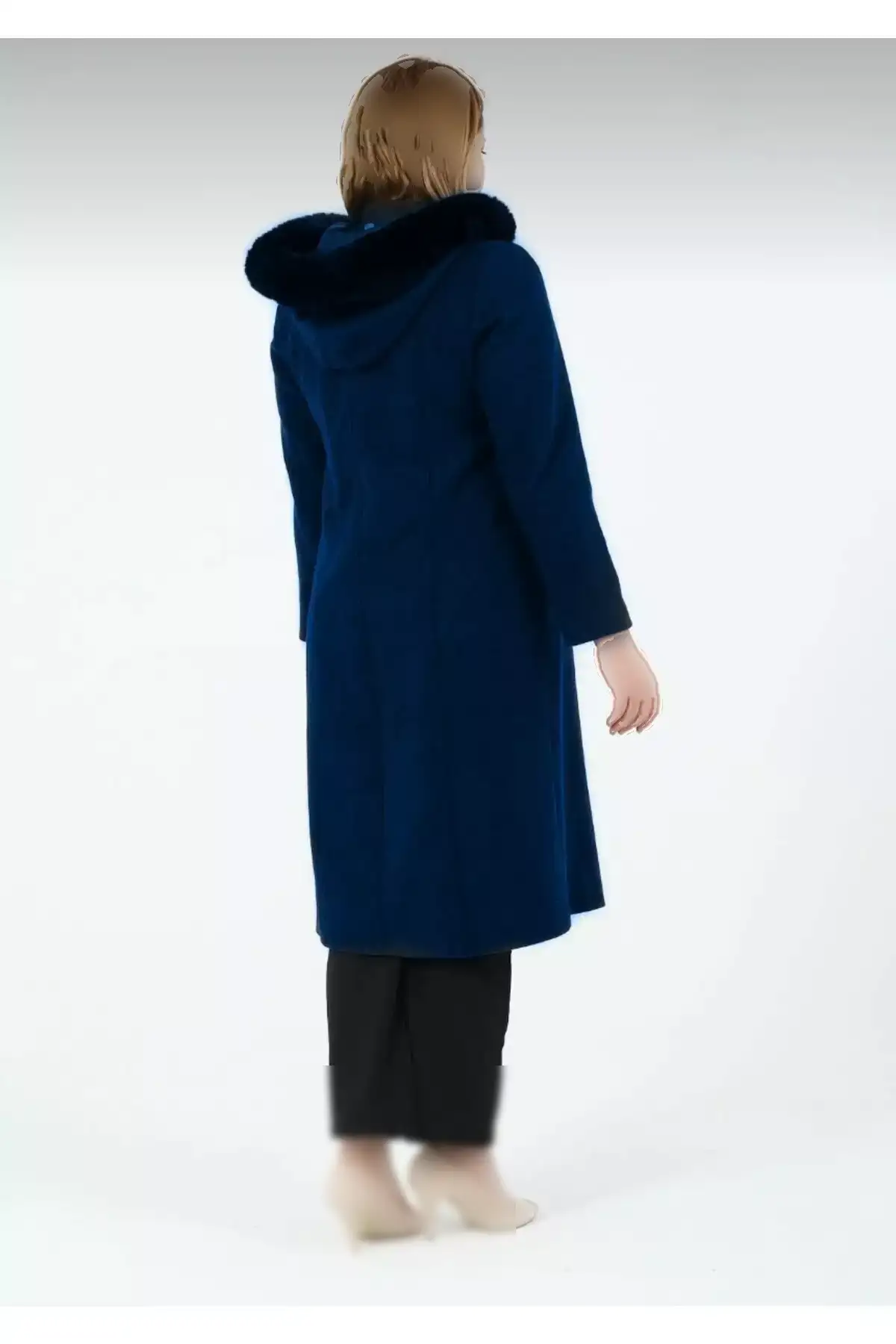 کاپشن زنانه بزرگ سایز شیحنا با آستر و کلاهدار برند GLR&GYM - 989486437