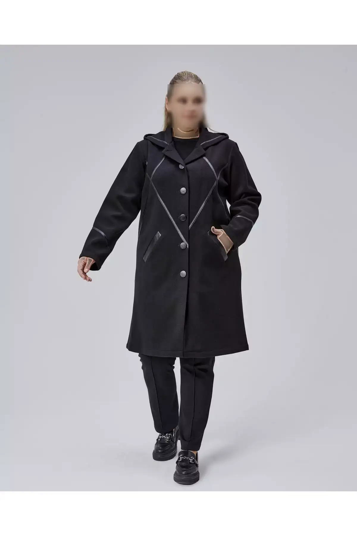 کاپشن بزرگ با جزئیات لبه چرمی و کلاه، رنگ مشکی برند KALKANCI - 1030667822