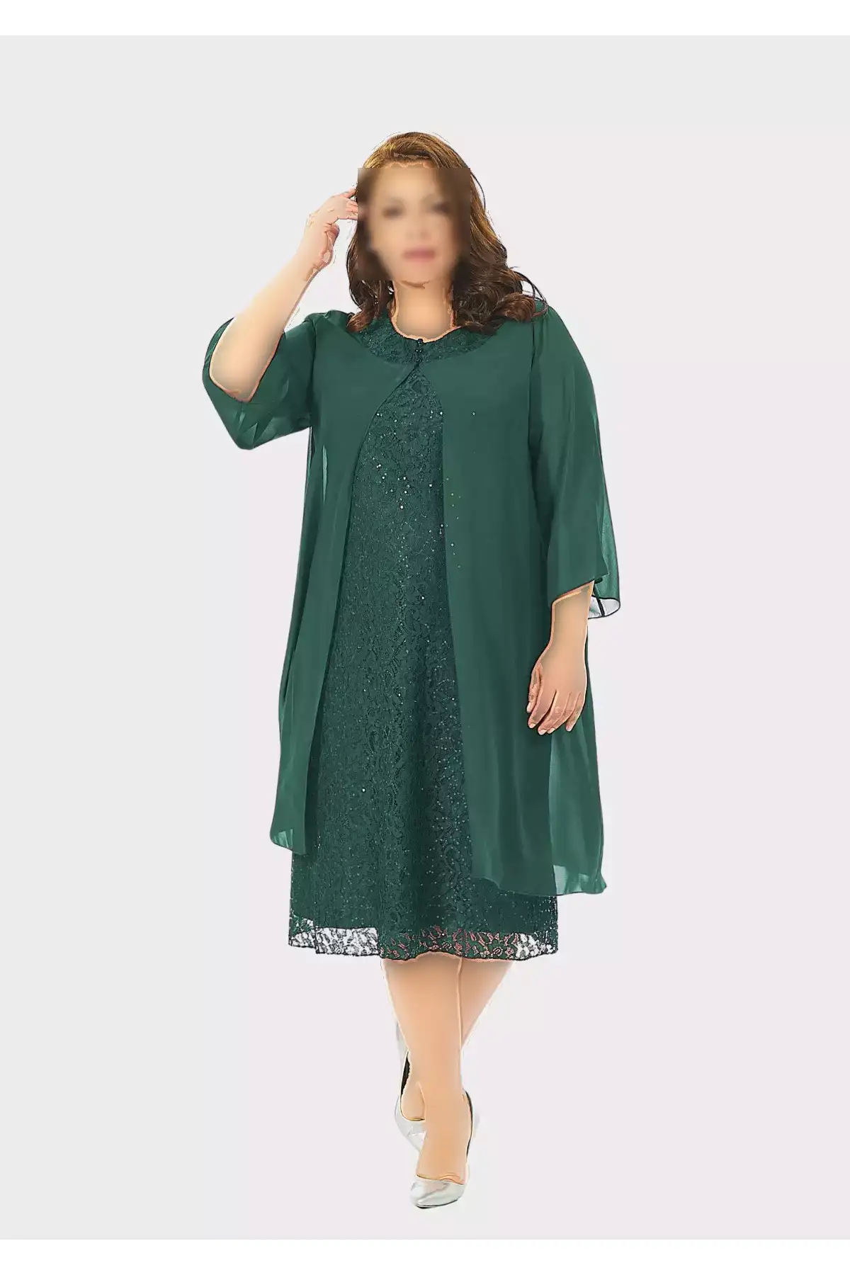 لباس مجلسی بزرگ سایز با رنگ سبز و دکمههای دانتل و پارچه شفاف برند LİLAS XXL - 73414454