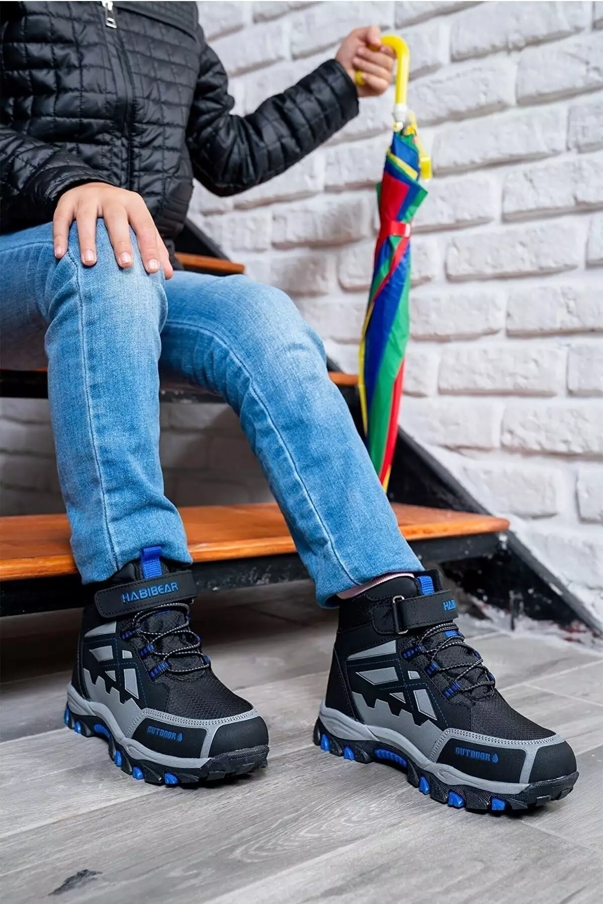 کفش بوت بچگانه با زیره ضد لغزش و آستر گرم تابستانی، دارای بند چسبی - مشکی آبی برند ALTUNTAŞ - 410376297