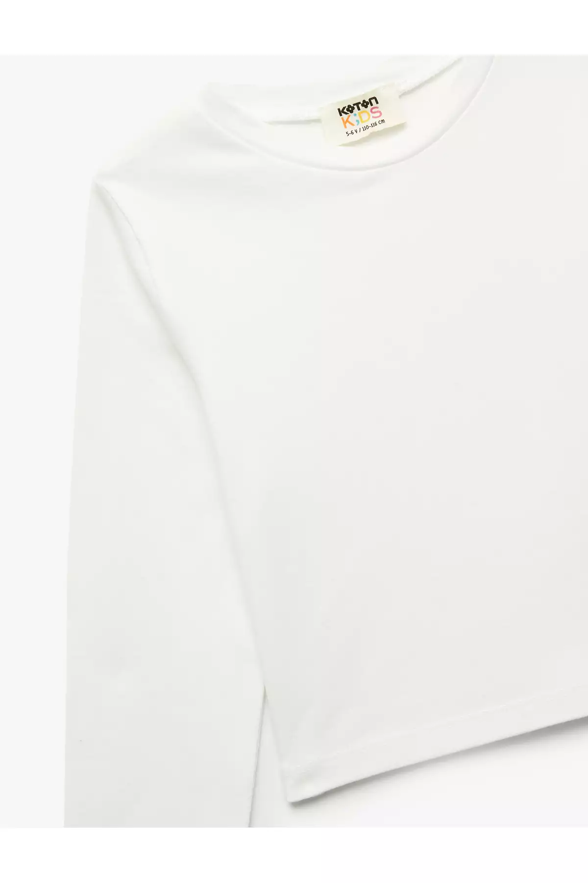 تیشرت کراپ ساده با یقه گرد و آستین بلند از جنس پنبه برند Koton - 975165808