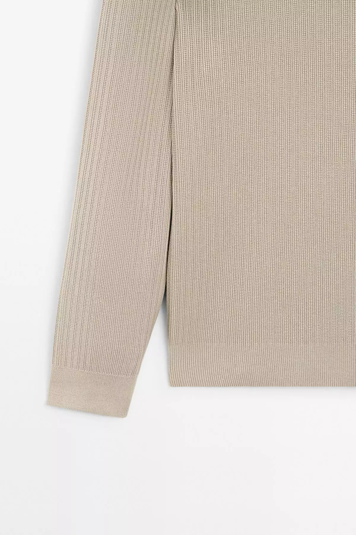 ژاکت با یقه دیپ طراحی شده از جنس بافتنی برند Massimo Dutti - 978135279