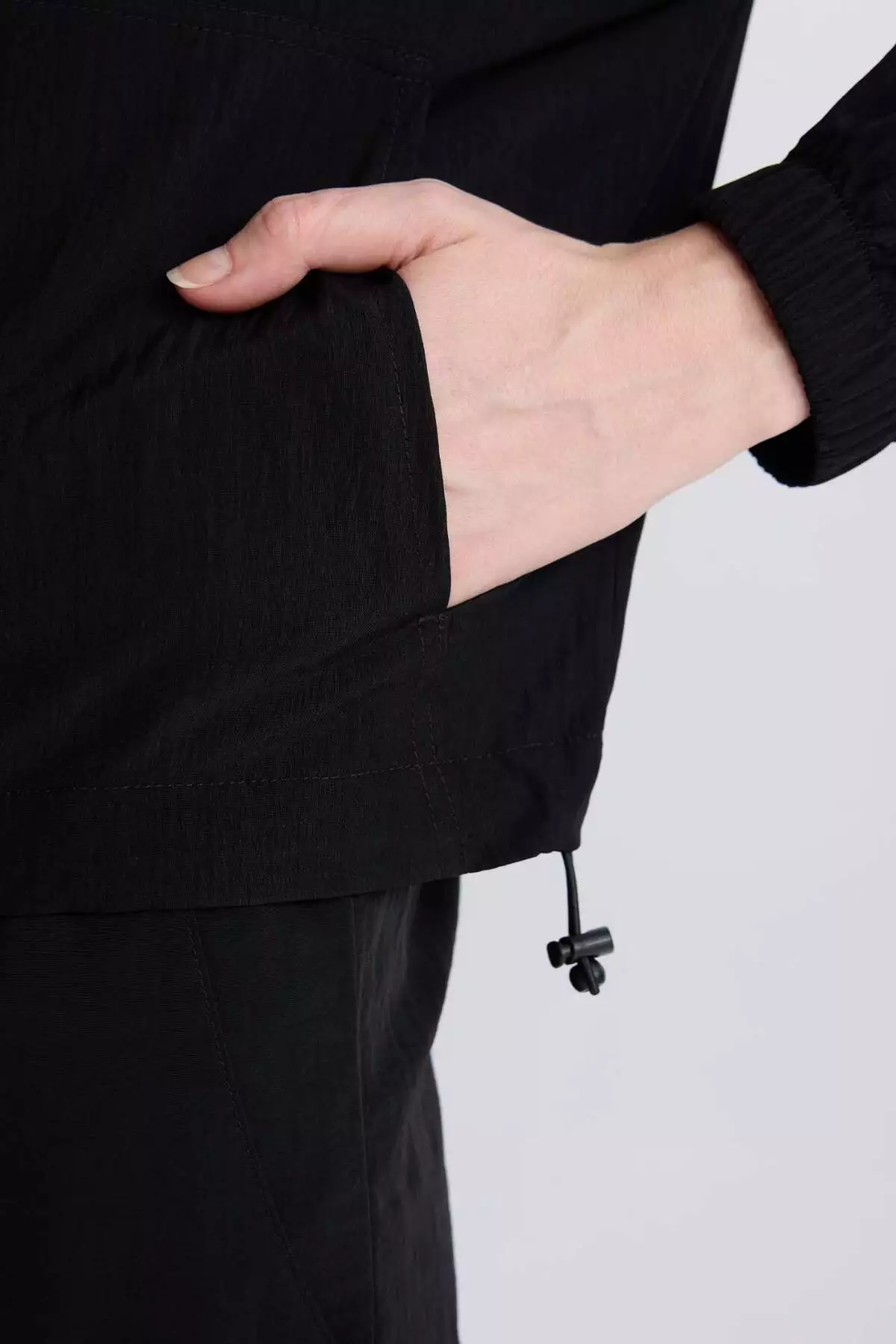 بارانی مناسب با جیب و زیپدار ضد آب مدل E2641AX25SP برند Defacto - 930840328