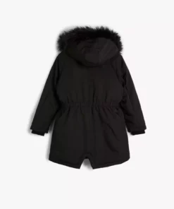 پالتوی پر بلند دخترانه با کلاه و جیب و جزئیات خزدار برند Koton - 796376993