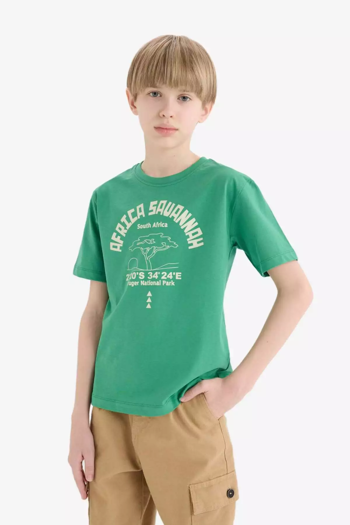 تیشرت کوتاه آستین پسرانه با یقه دوچرخه و طرح چاپی E0176A825HS برند Defacto - 926704268