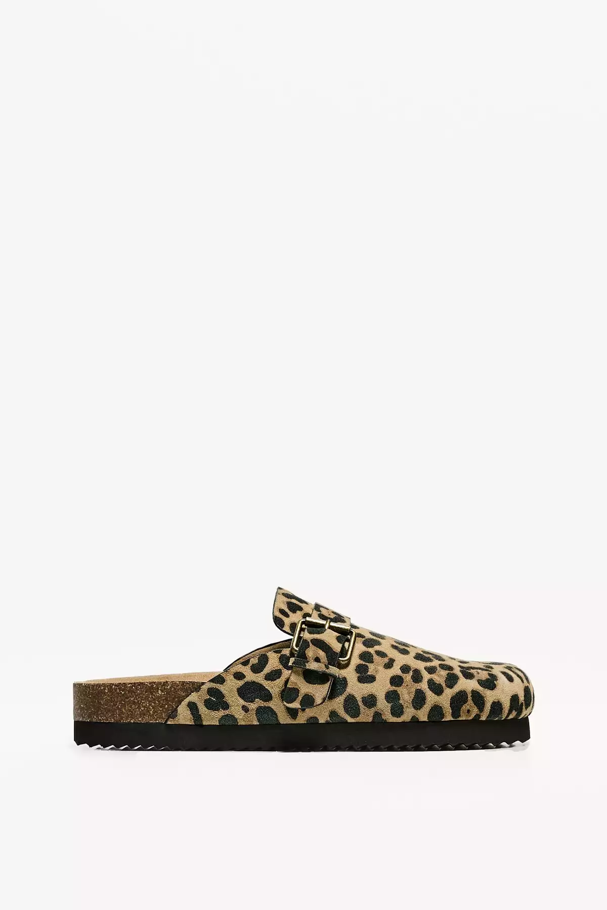 دمپایی طرح دار برند Bershka - 951787863