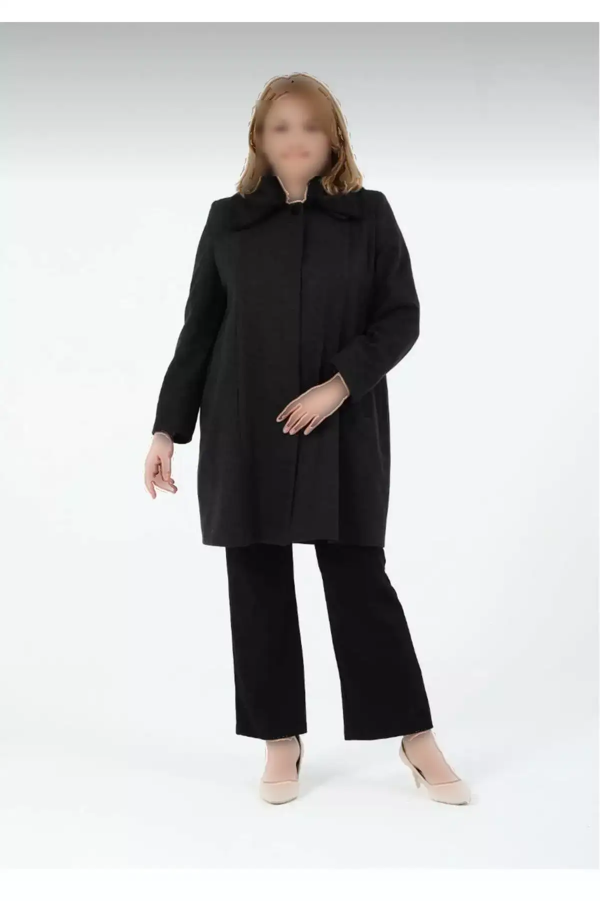 کابان مردانه پالتوی کوتاه با یقه چرمی و تزئینات پر ندار پامیلا برند GLR&GYM - 871353939