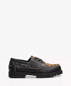 کفش قایق طرح پلنگی برند Bershka - 951881648
