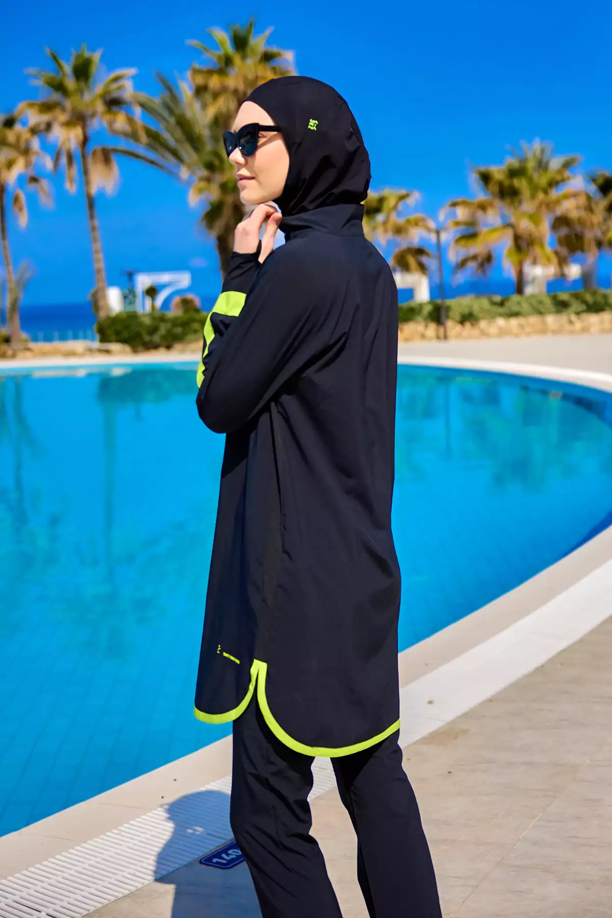 ماهیستای تم کاپالی – مایو پوشیده زنانه، ضد آب، با حفاظت UPF50+ – M2531 برند Marina - 970089939