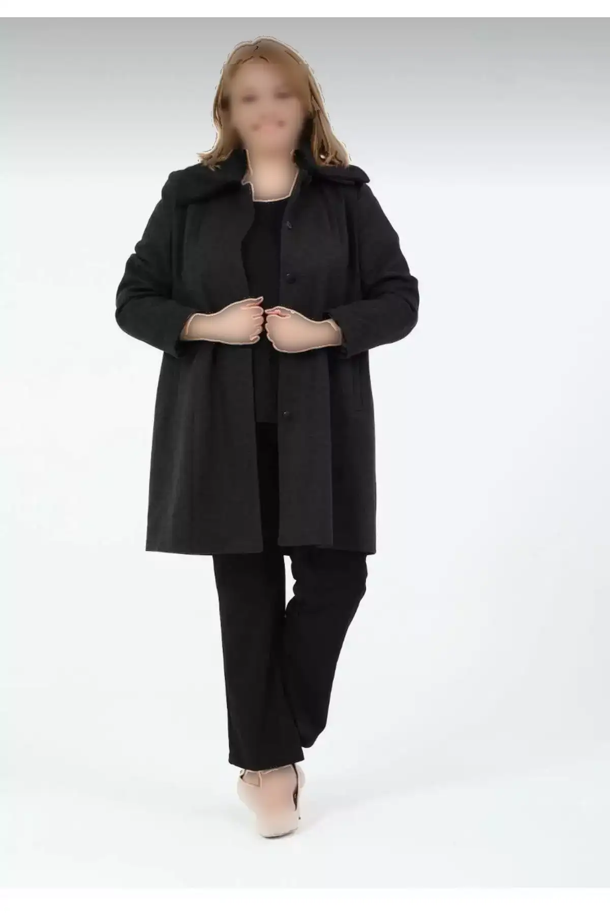 کابان مردانه پالتوی کوتاه با یقه چرمی و تزئینات پر ندار پامیلا برند GLR&GYM - 871353939