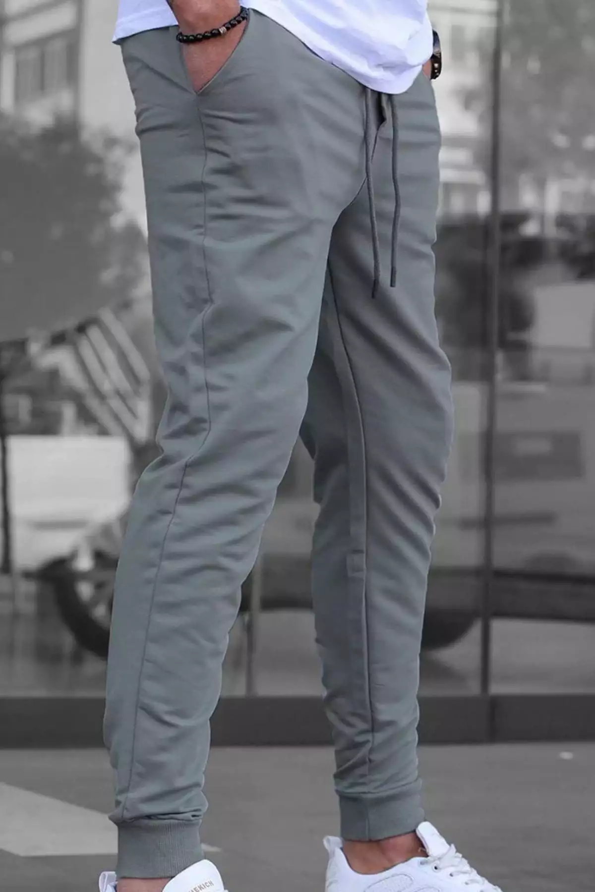 شلوار ورزشی مردانه فاق کشدار به رنگ خاکستری 4821 برند Madmext - 102726306