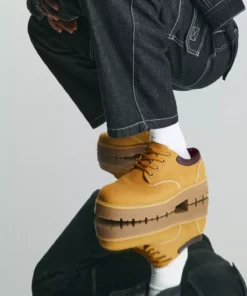 کفش با جزئیات کوپتونه برند Bershka - 957267744