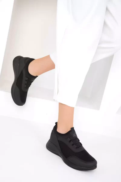 کفش اسنیکر زنانه سیاه-سیاه 15226 برند SOHO - 46284512