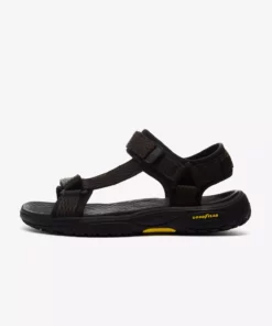 سندل مردانه قهوهای لومل 204351 برن برند Skechers - 292317813