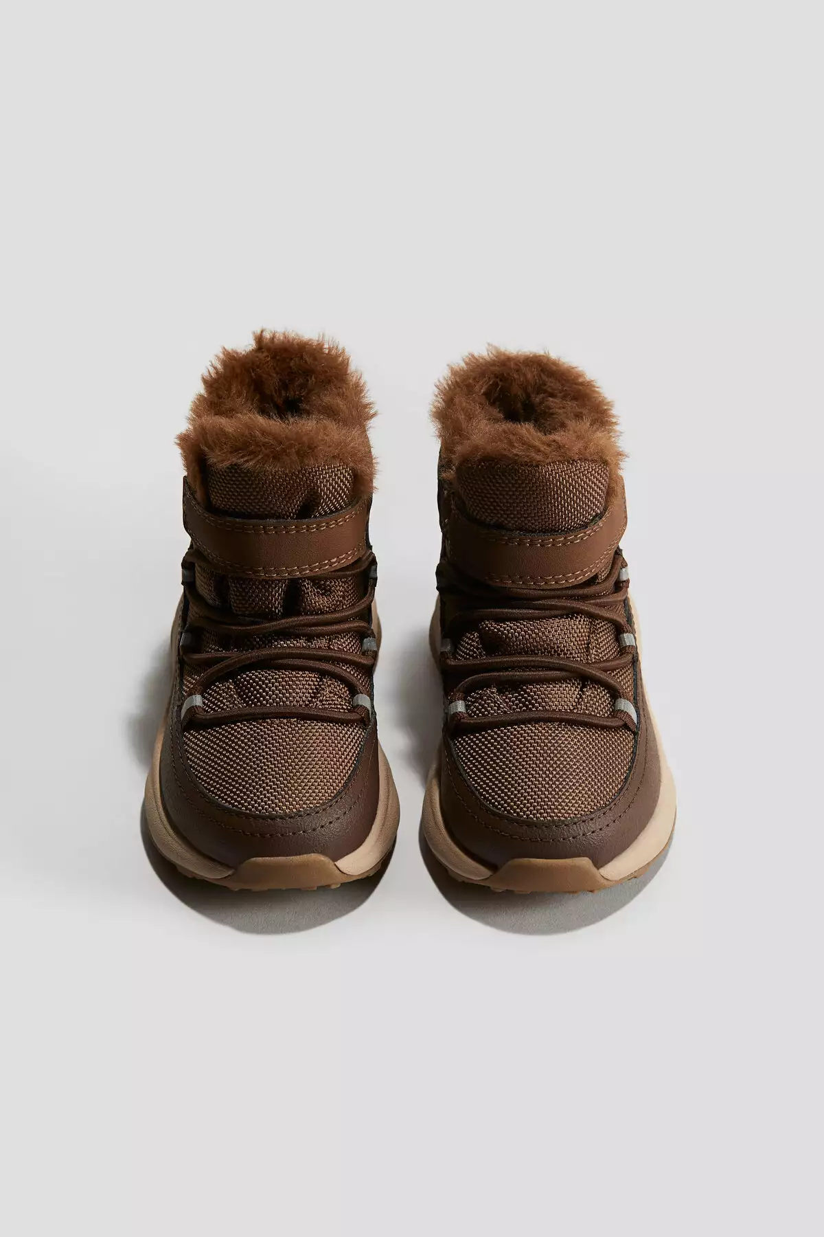 کفش ورزشی ضدآب برند H&M - 875703322