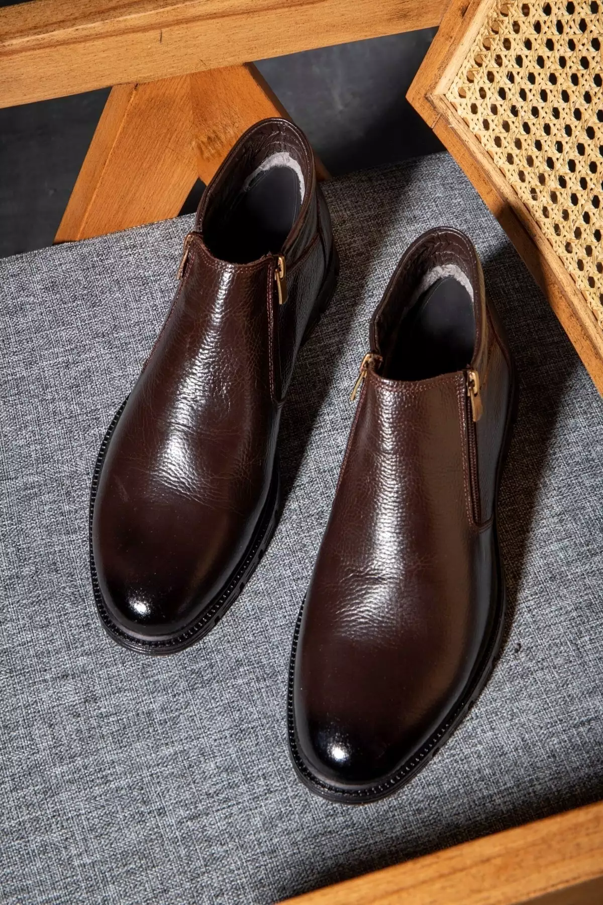 بوت مردانه موینا از چرم طبیعی با کفی لاستیکی، بوت داخلی پشمی برند Ducavelli - 356751974