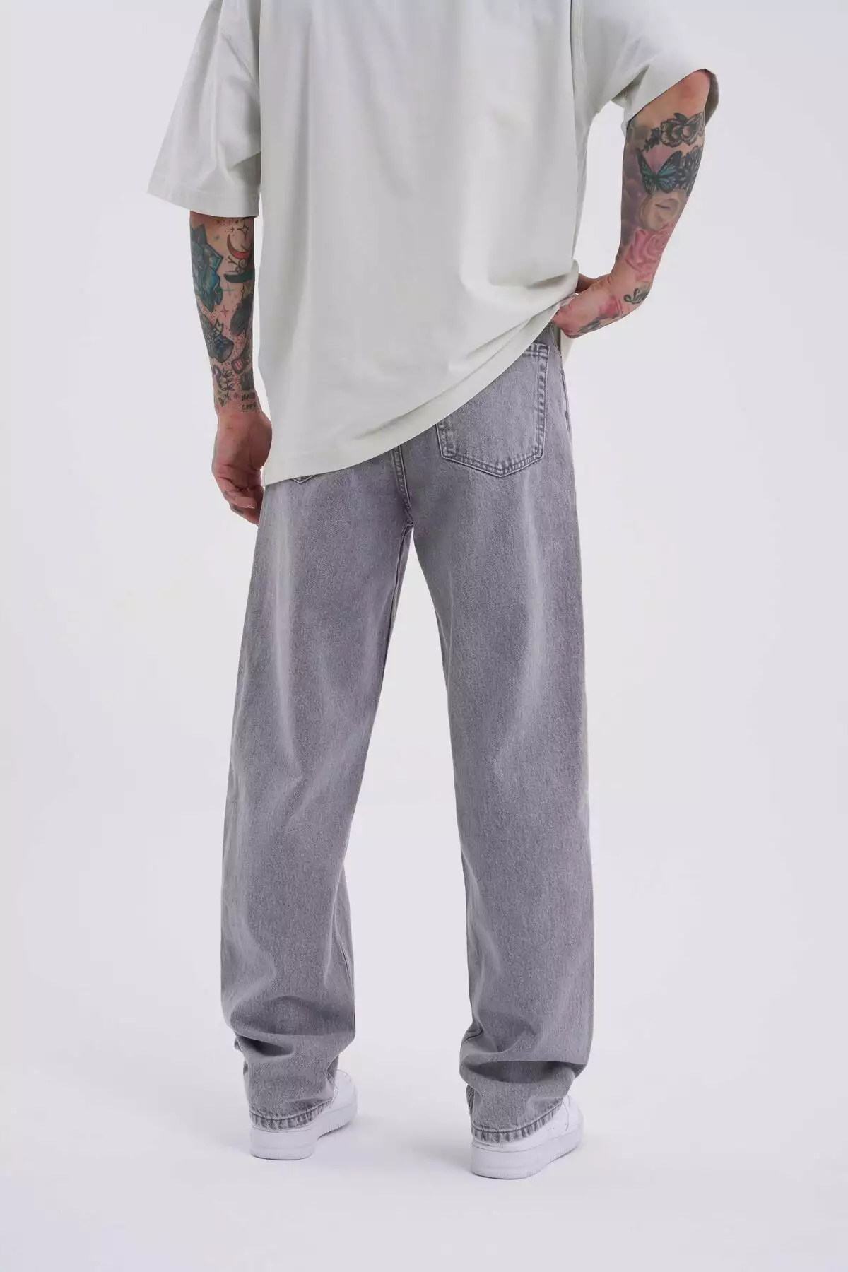 بنزین مردانه جین راحت و گشاد رنگ خاکستری اسیدی برند Machinist - 342589951