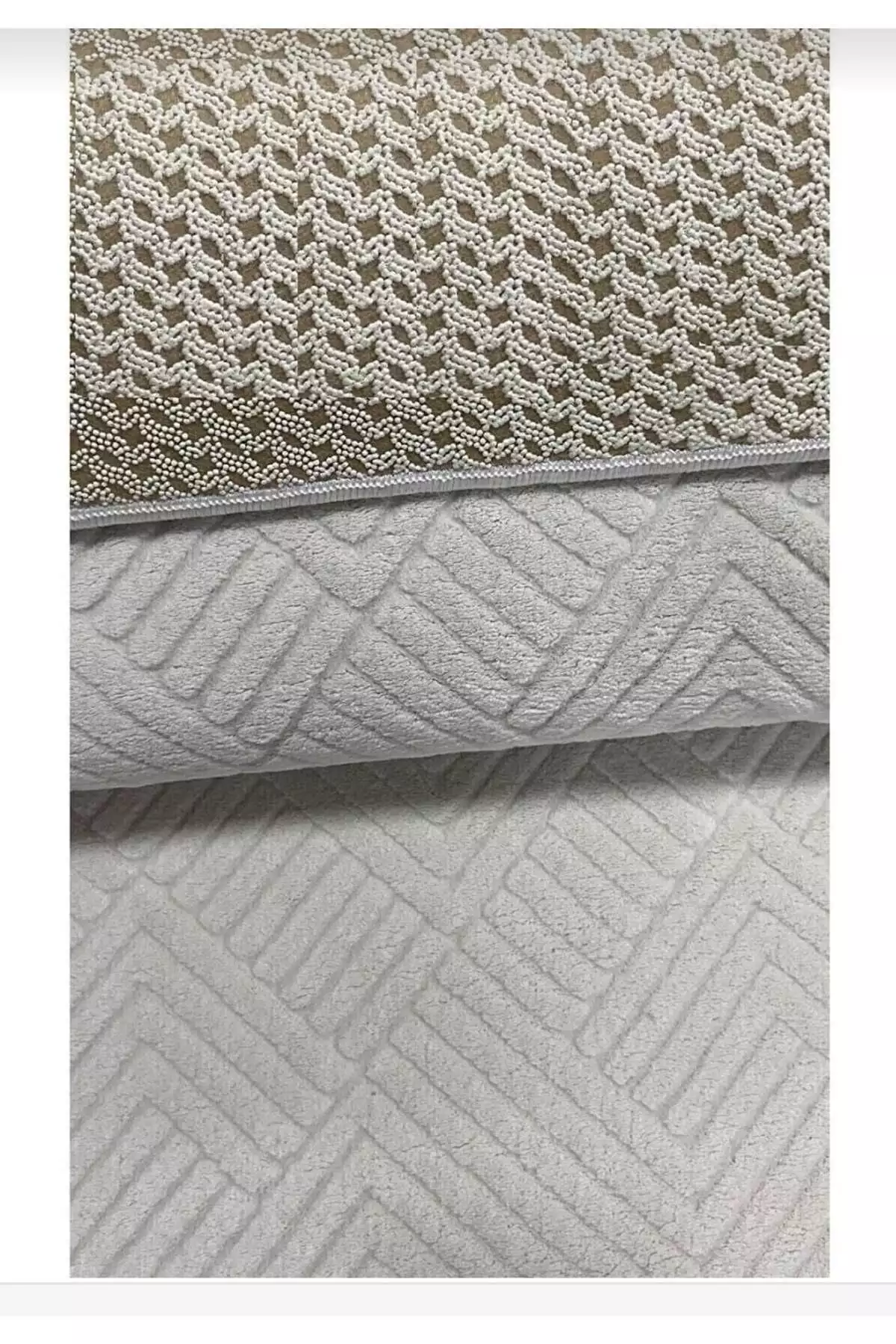 روفرشی با زیره لغزنده برای اتاق نشیمن، راهرو و آشپزخانه - راهپله کرم رنگ برند Merinos - 808328288