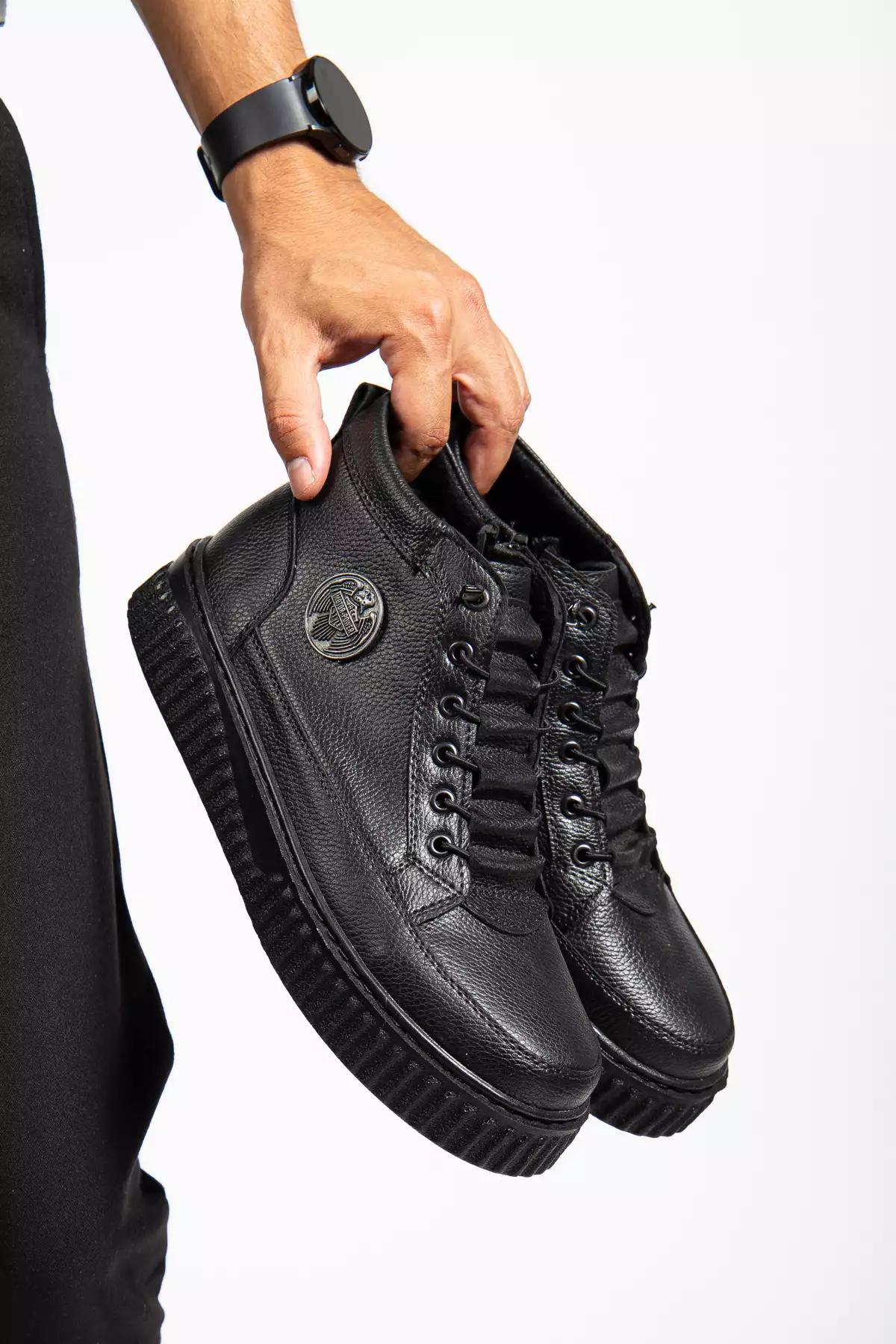 چکمه زمستانی مردانه قابل اعتماد با بند هوشمند و زیپ دارای مقاومت در برابر آب و سرما برند EFNANSHOES - 985015598