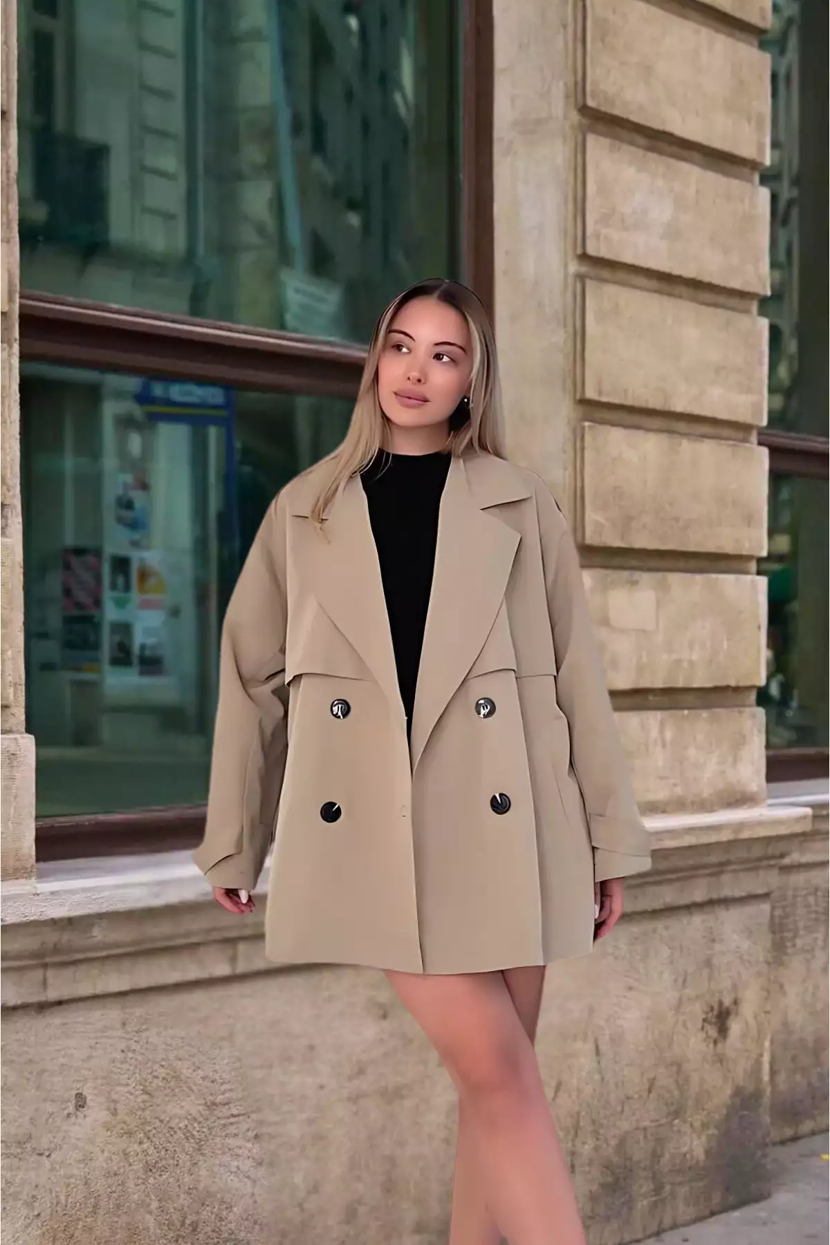 کت کوتاه زنانه کرم رنگ، با کمربند و طراحی کراواتی برند Modark - 981976289