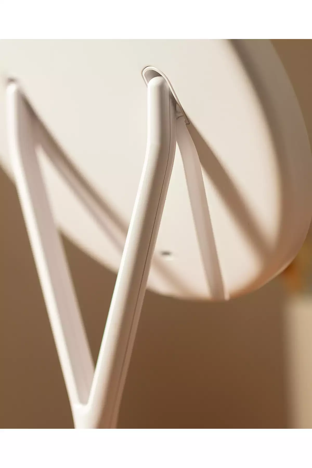 آینه LED دار - سفید برند Madame Coco - 867262762