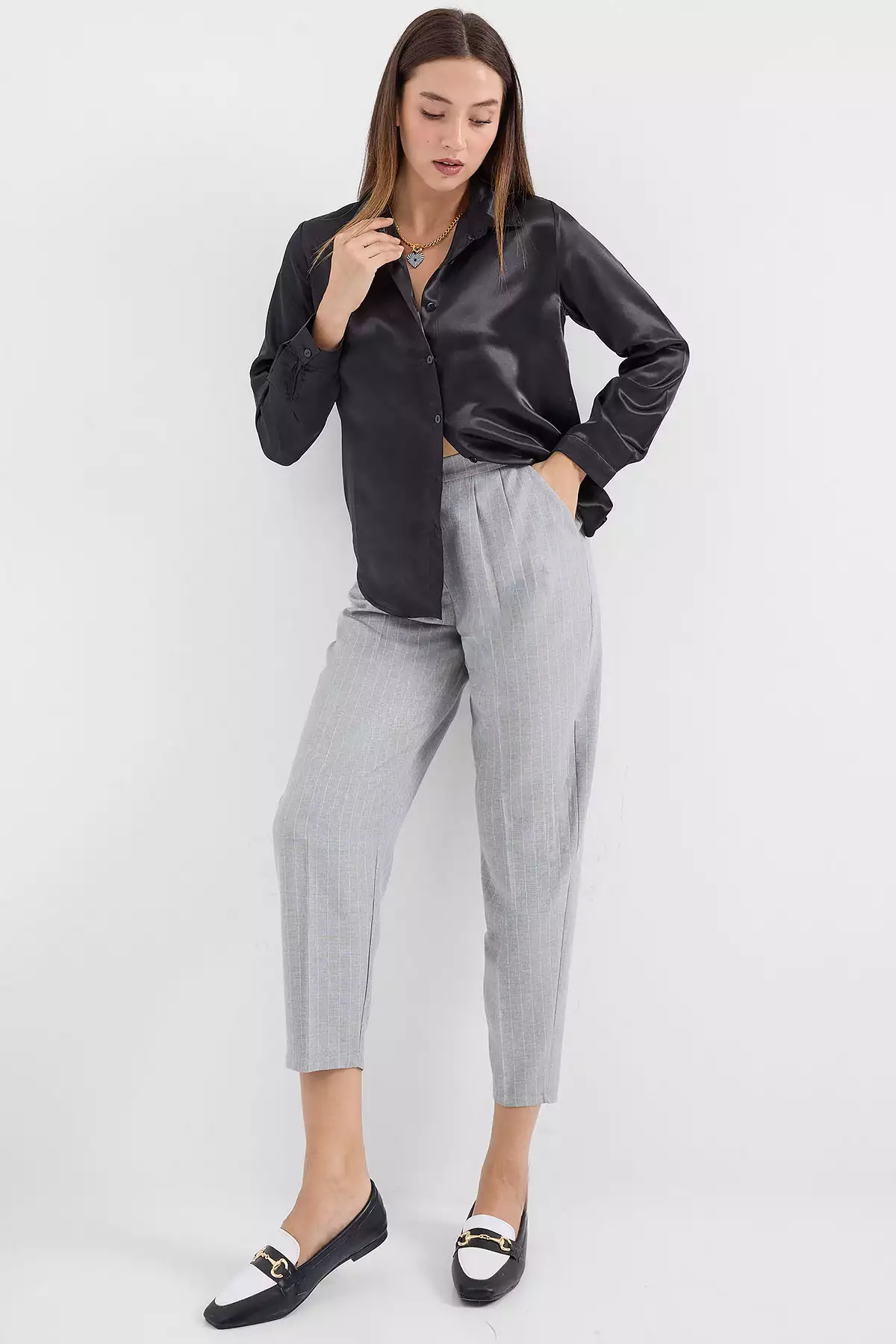 3964 بلوز ساتن با آستین نیمه بلند - سیاه برند Bigdart - 158413297