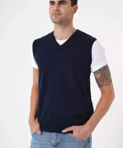 سویشرت با یقه V مردانه فیت معمولی رنگ سرمه‌ای 25w2001 برند CHUBA - 865015237