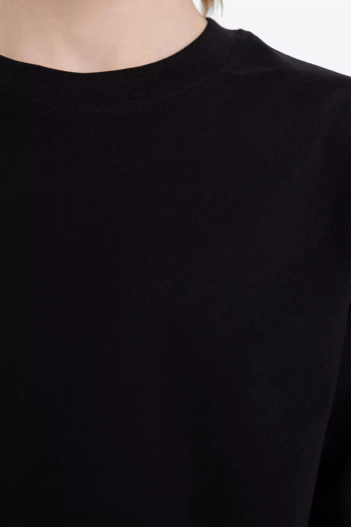 تیشرت مدرسهای آستین بلند یقه گرد پنبهای مشکی برای پسر بچهها برند Defacto - 208270908